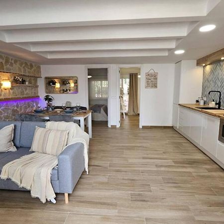 Nuevo Apartamento Moderno En Benicasim Con Terraza Y A Minutos De La Playa Benicassim Ngoại thất bức ảnh