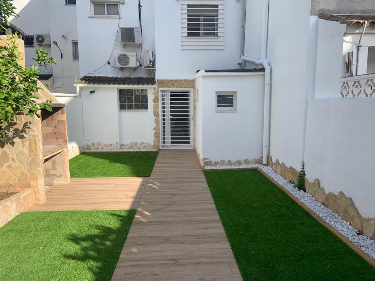Nuevo Apartamento Moderno En Benicasim Con Terraza Y A Minutos De La Playa Benicassim Ngoại thất bức ảnh