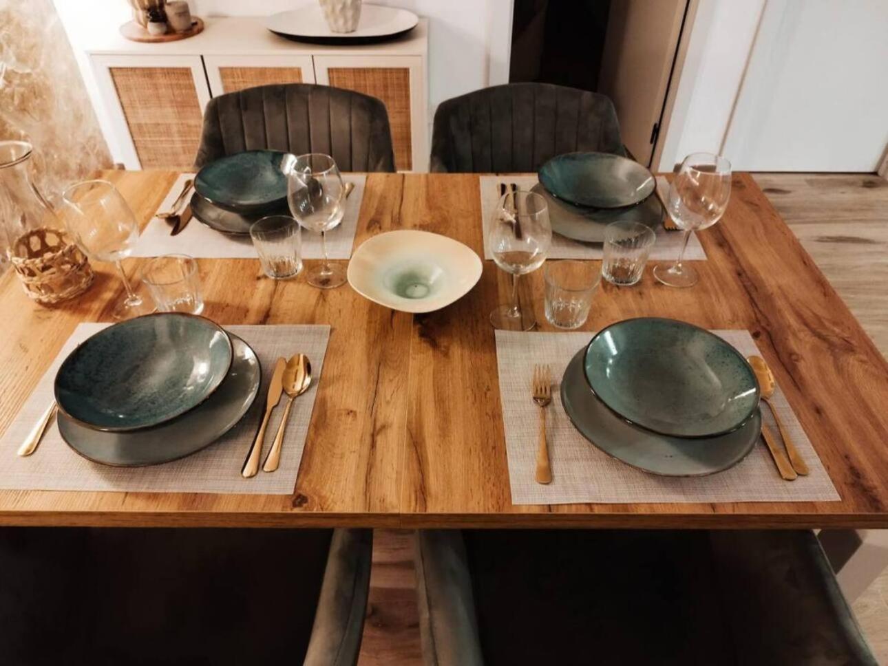 Nuevo Apartamento Moderno En Benicasim Con Terraza Y A Minutos De La Playa Benicassim Ngoại thất bức ảnh
